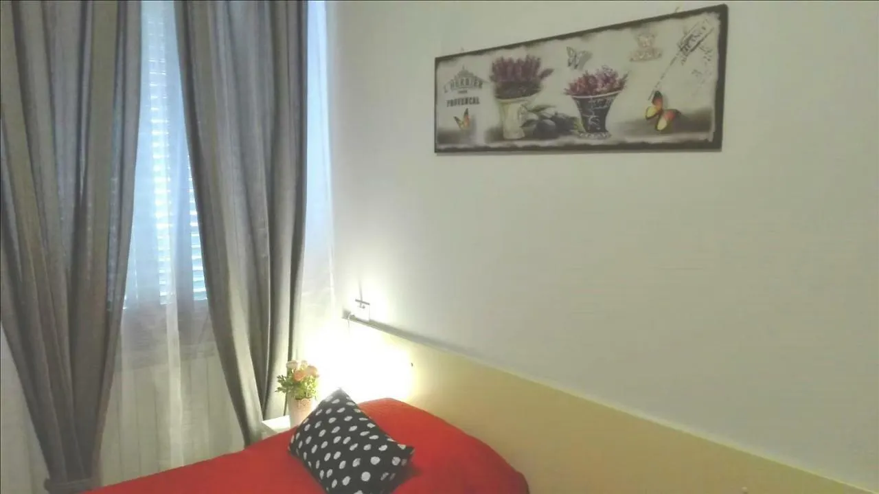 *** بيت ضيافة روما Maria Dream Rooms إيطاليا